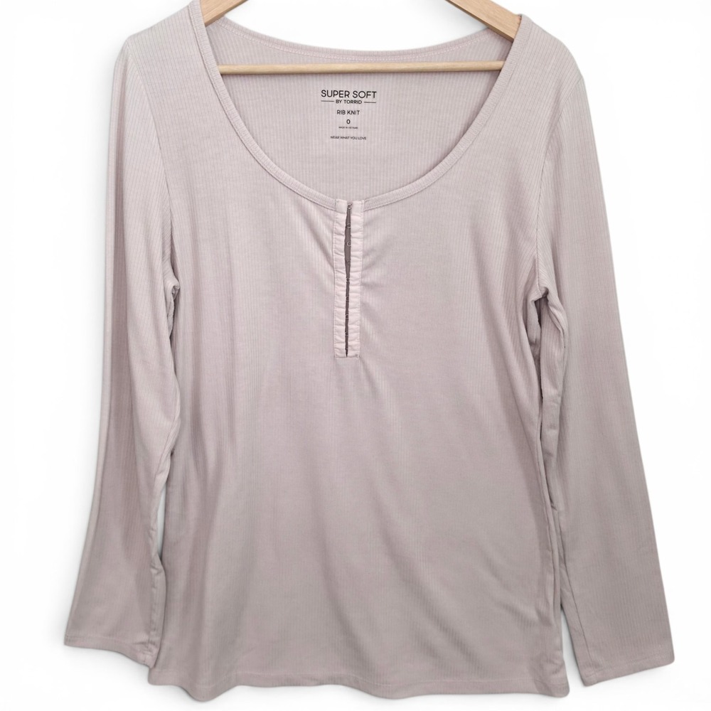Torrid Top Womens 0 US‎ Large Beige Super Soft Ribbed Knit Long Sleeve Casual